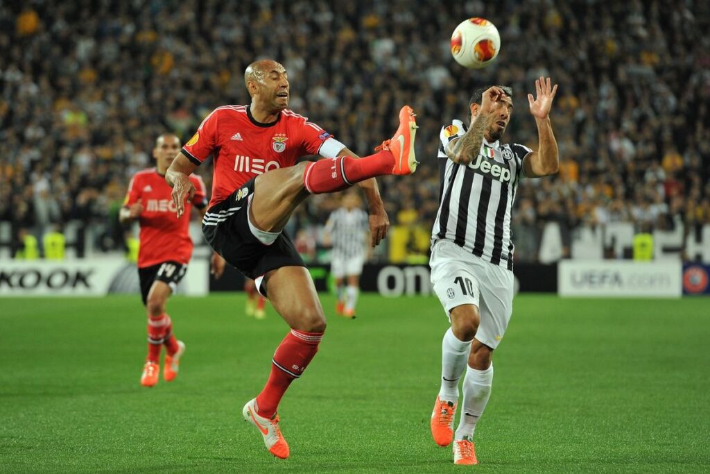 Nhận định soi kèo Juventus vs Benfica lúc 03h00 ngày 30/1/2025 nhan-dinh-soi-keo-juventus-vs-benfica-luc-03h00-ngay-30-1-2025-1
