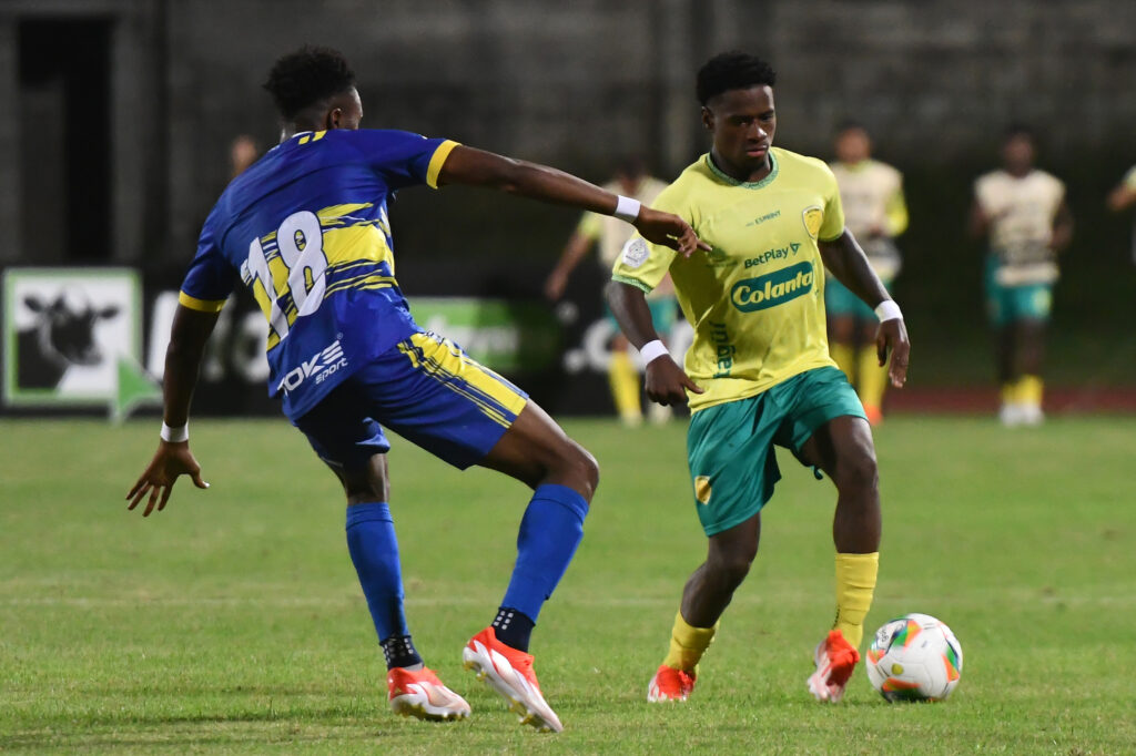 nhan-dinh-soi-keo-boca-juniors-vs-leones-luc-3h30-ngay-15-7-2025